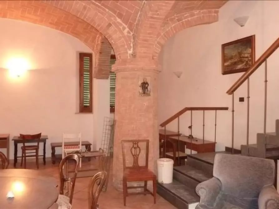 Immagine 1 di Appartamento in vendita  a Campello Sul Clitunno