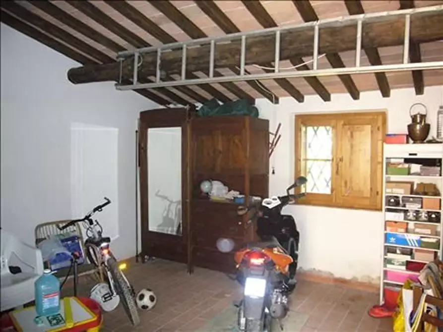 Immagine 8 di Appartamento in vendita  a Sovicille