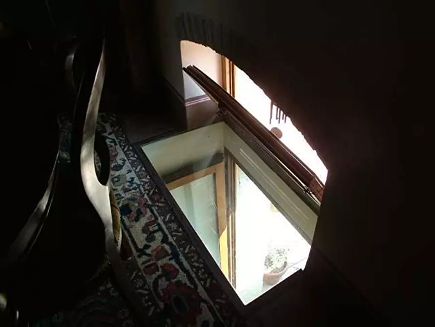 Immagine 11 di Appartamento in vendita  a Casole D'elsa