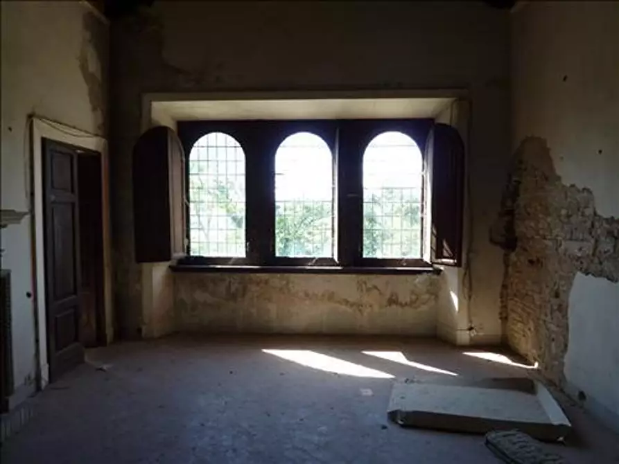 Immagine 12 di Appartamento in vendita  a Asciano