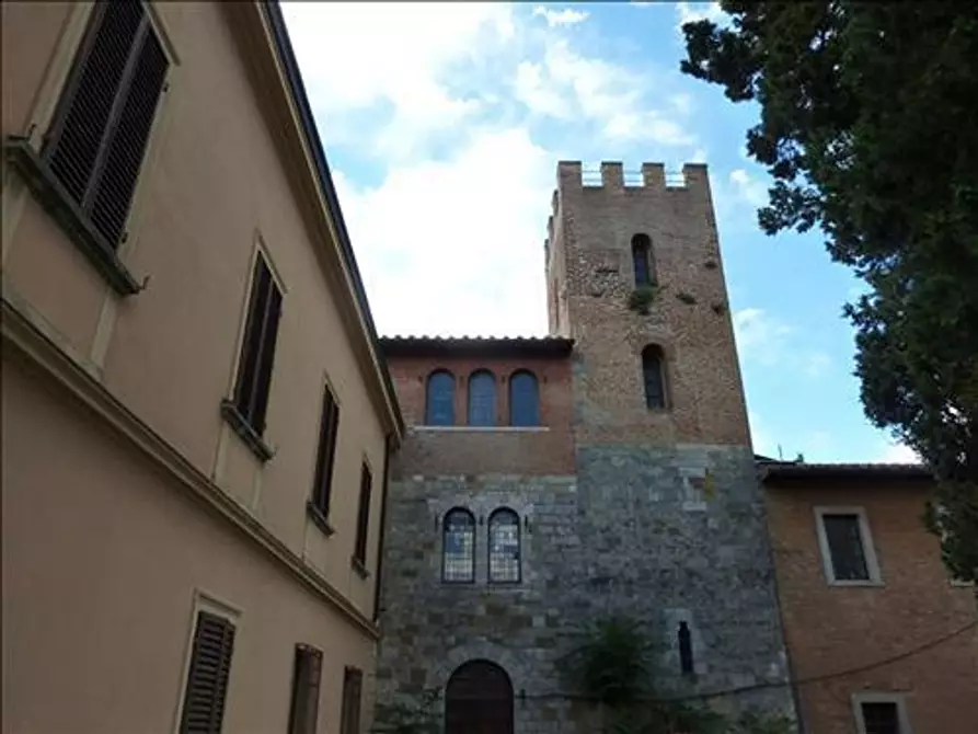 Immagine 2 di Appartamento in vendita  a Asciano