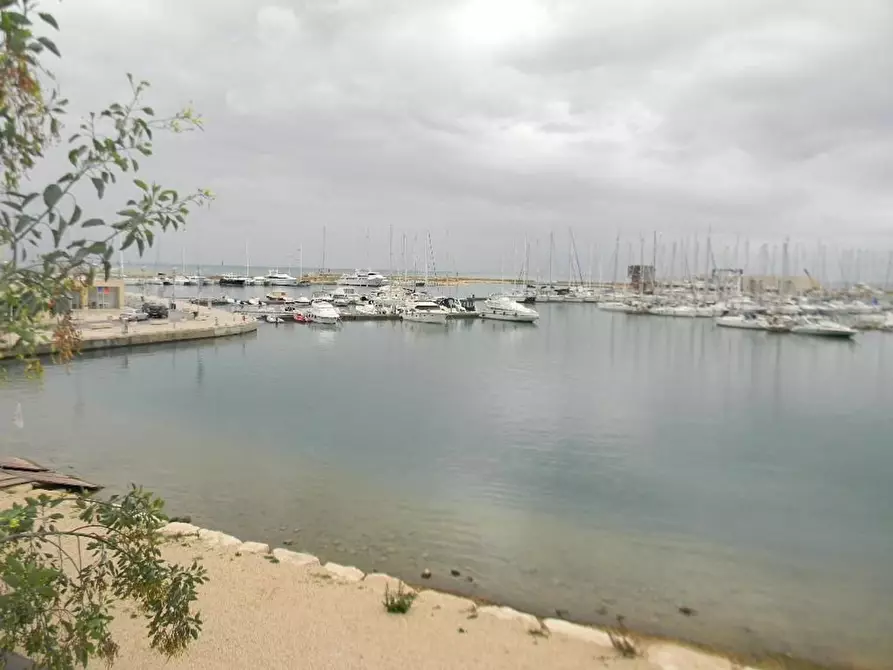 Immagine 4 di Terreno residenziale in vendita  a Ragusa