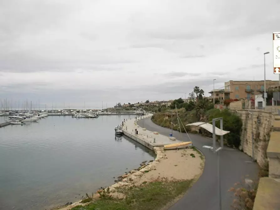 Immagine 7 di Terreno residenziale in vendita  a Ragusa