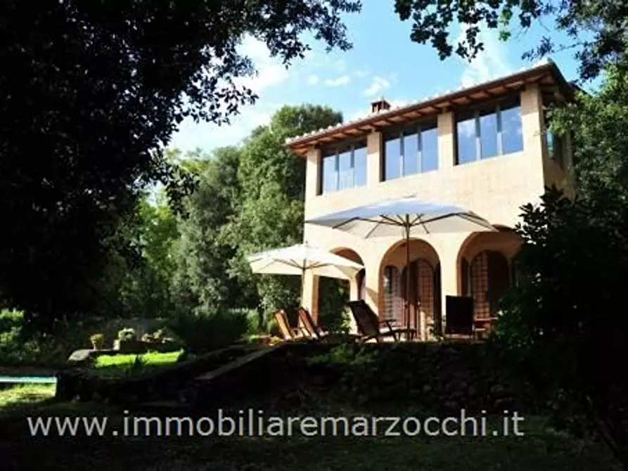 Immagine 17 di Villa in vendita  a Monteriggioni