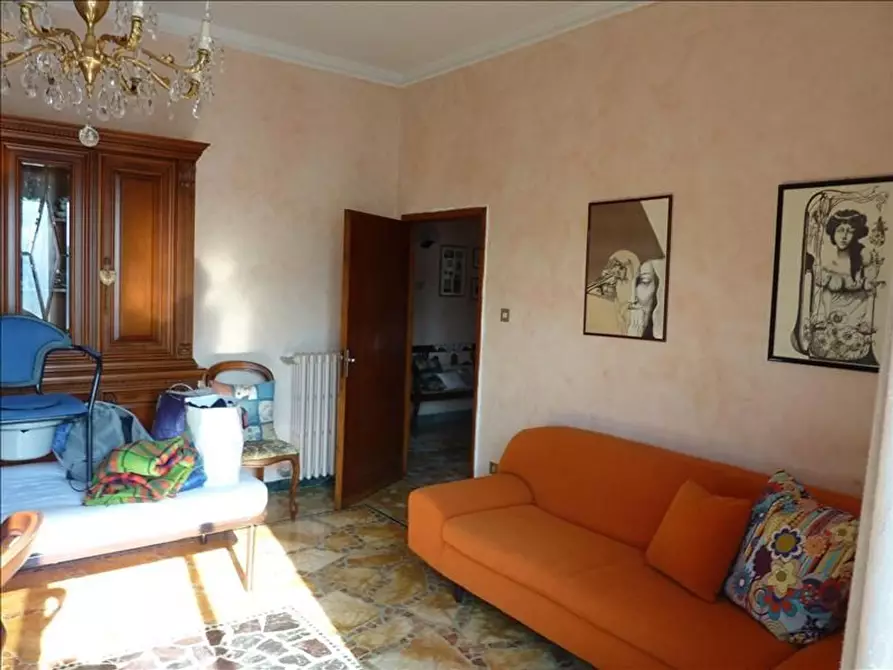 Immagine 3 di Appartamento in vendita  a Siena