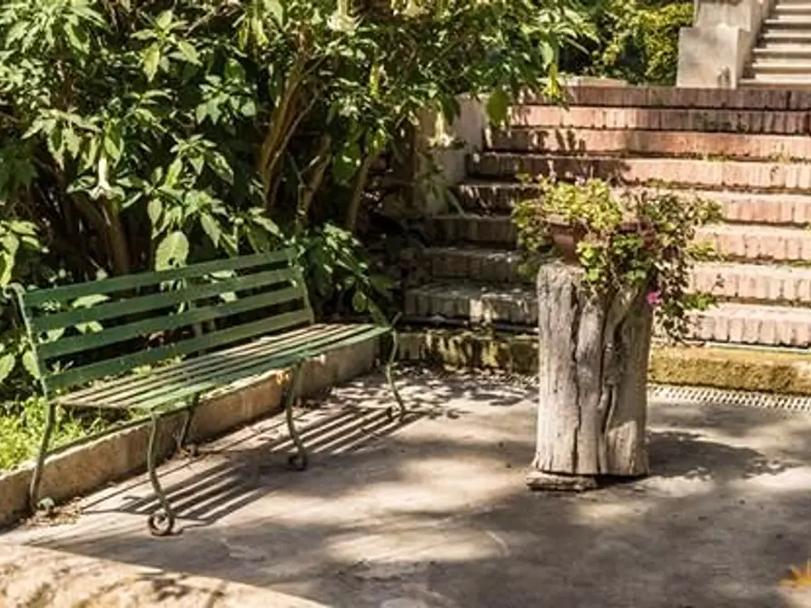 Immagine 8 di Villa in vendita  a Ragusa