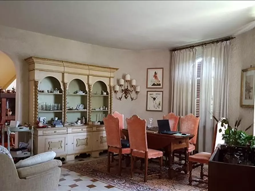 Immagine 16 di Villa in vendita  a Sovicille