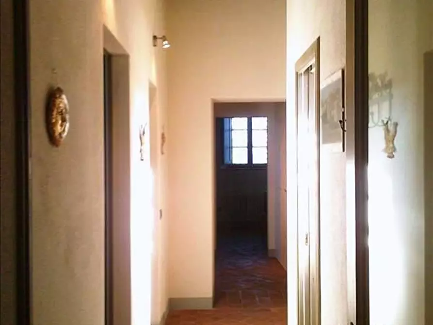 Immagine 4 di Appartamento in vendita  a Monteriggioni