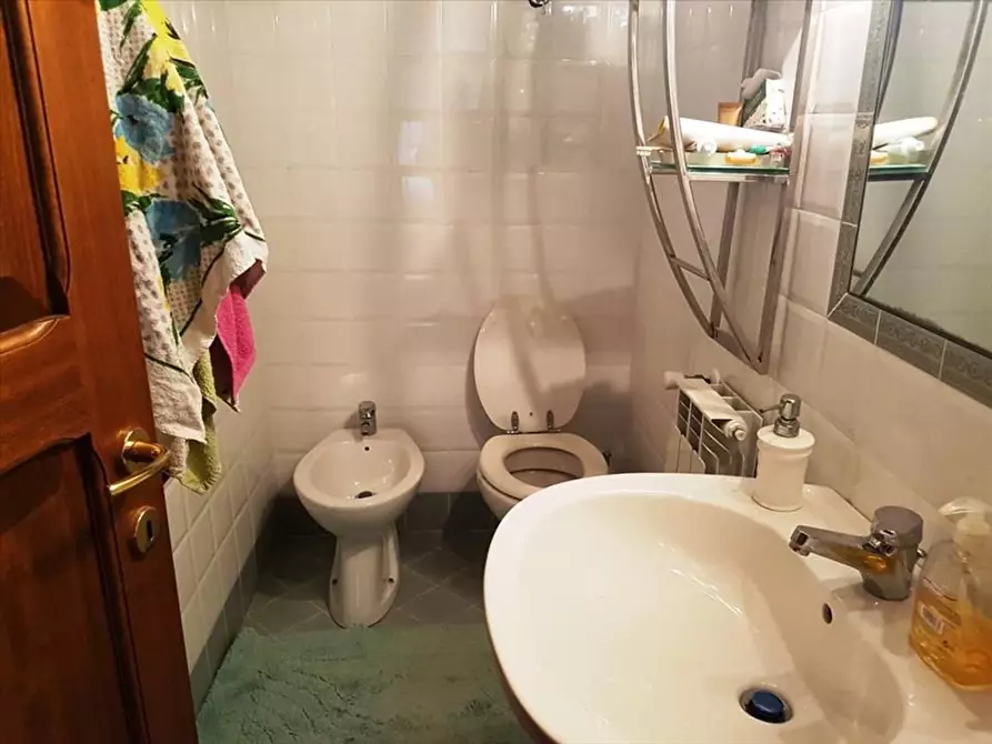 Immagine 31 di Appartamento in vendita  a Monteriggioni