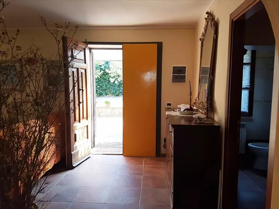 Immagine 19 di Appartamento in vendita  a Monteriggioni