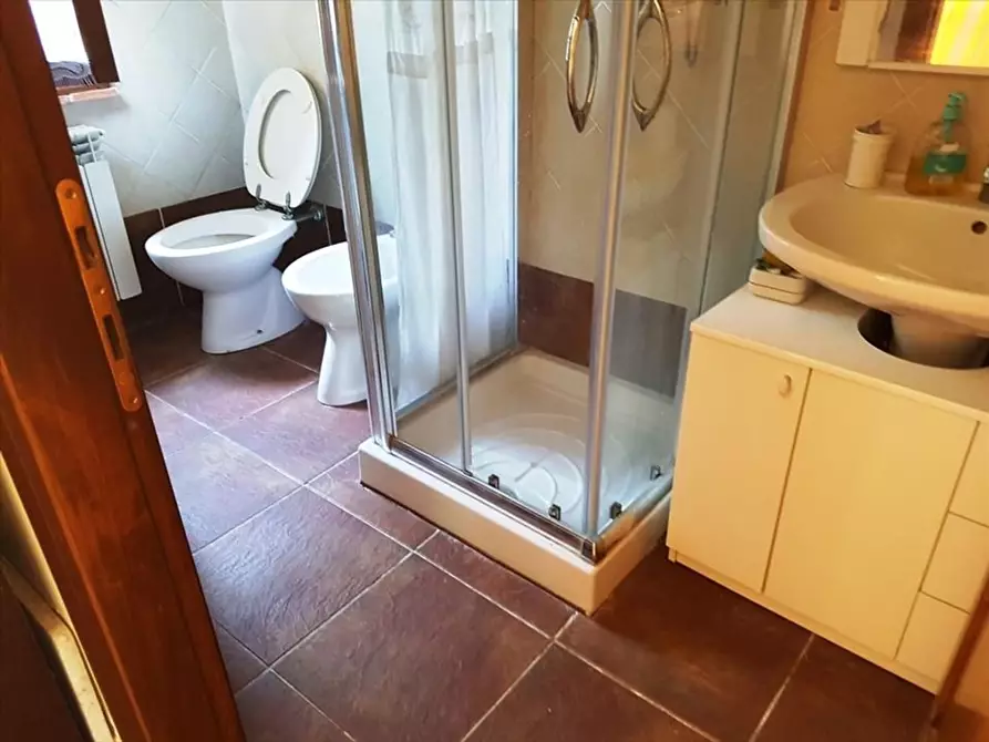 Immagine 14 di Appartamento in vendita  a Monteriggioni