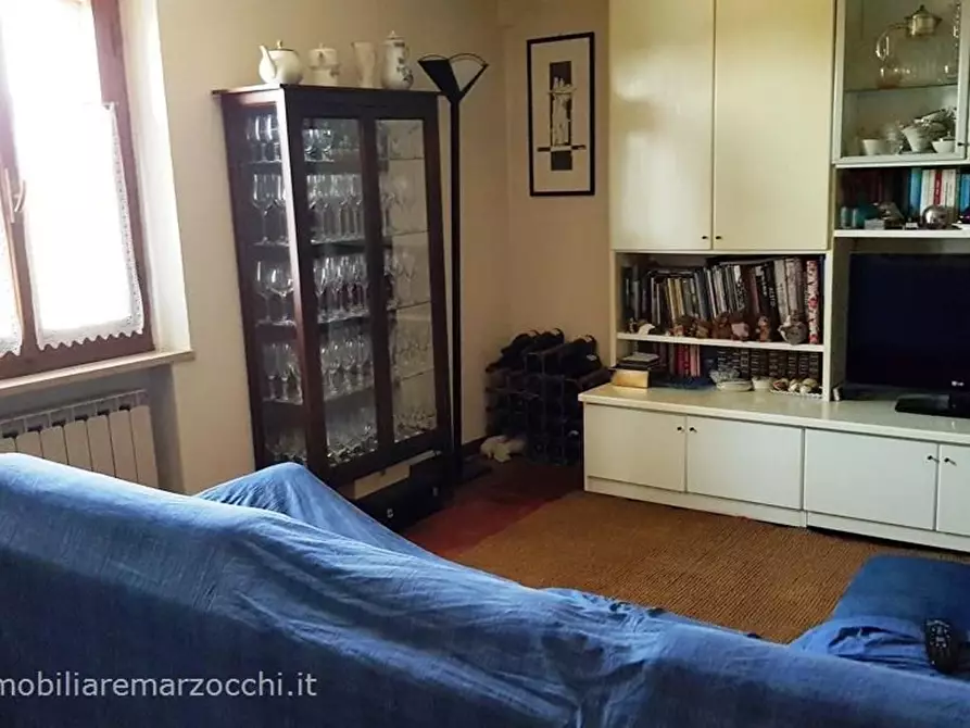 Immagine 3 di Appartamento in vendita  a Siena