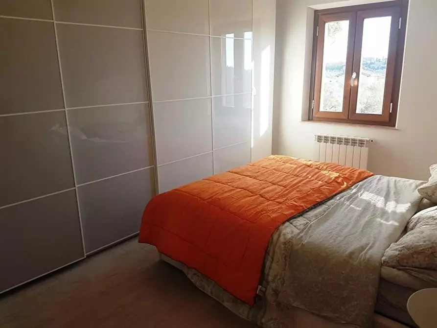 Immagine 7 di Appartamento in affitto  a Siena