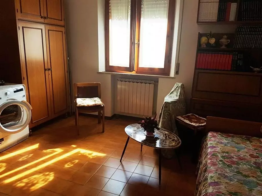 Immagine 2 di Appartamento in vendita  a Sovicille