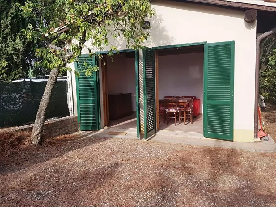 Immagine 1 di Appartamento in vendita  a Siena