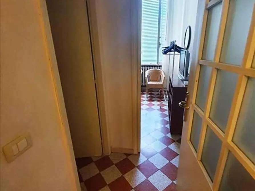 Immagine 6 di Appartamento in vendita  a Siena