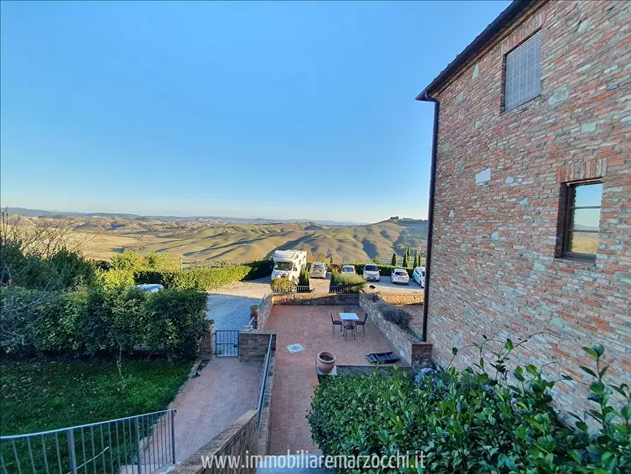 Immagine 11 di Rustico / casale in vendita  a Asciano