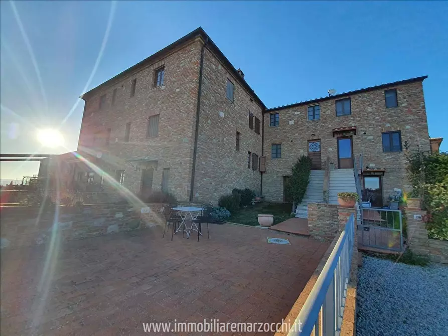 Immagine 5 di Rustico / casale in vendita  a Asciano