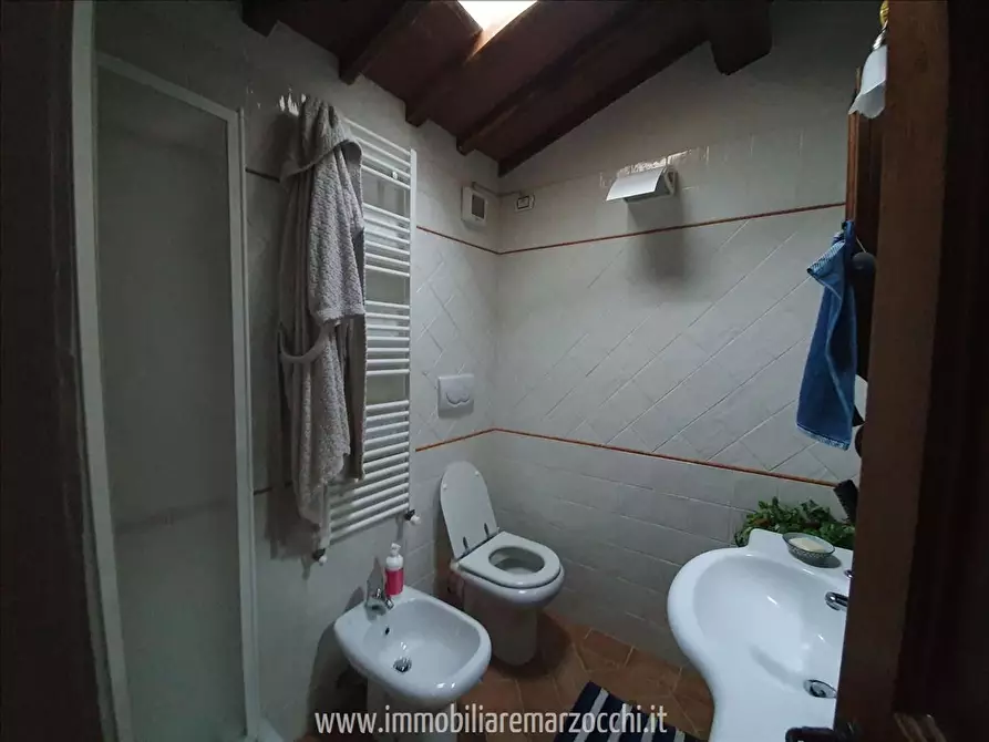 Immagine 17 di Rustico / casale in vendita  a Asciano