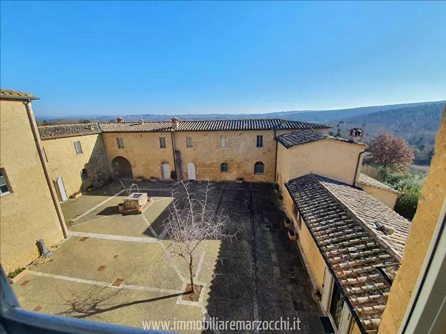 Immagine 1 di Appartamento in vendita  a Monteriggioni