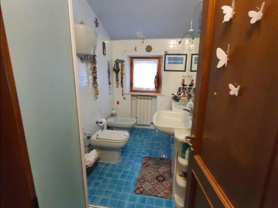 Immagine 8 di Appartamento in vendita  a Castelnuovo Berardenga