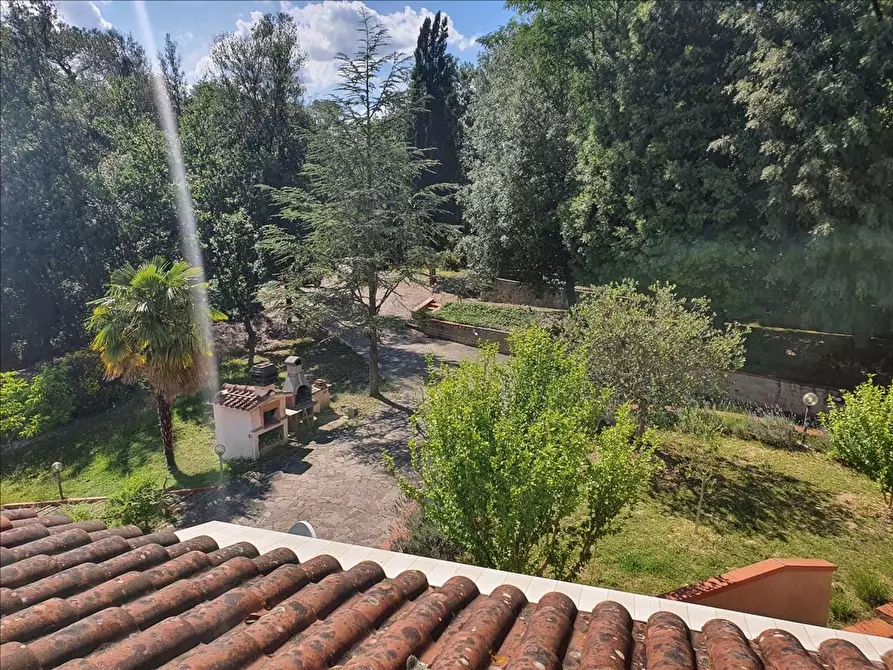 Immagine 12 di Villa in vendita  a Sovicille