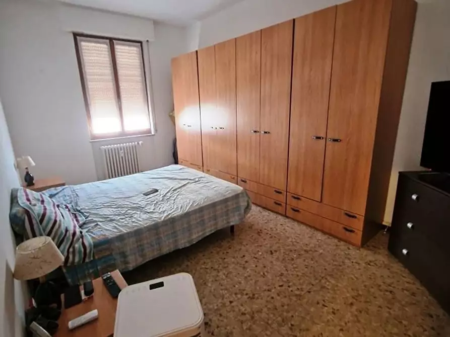 Immagine 8 di Appartamento in vendita  a Siena