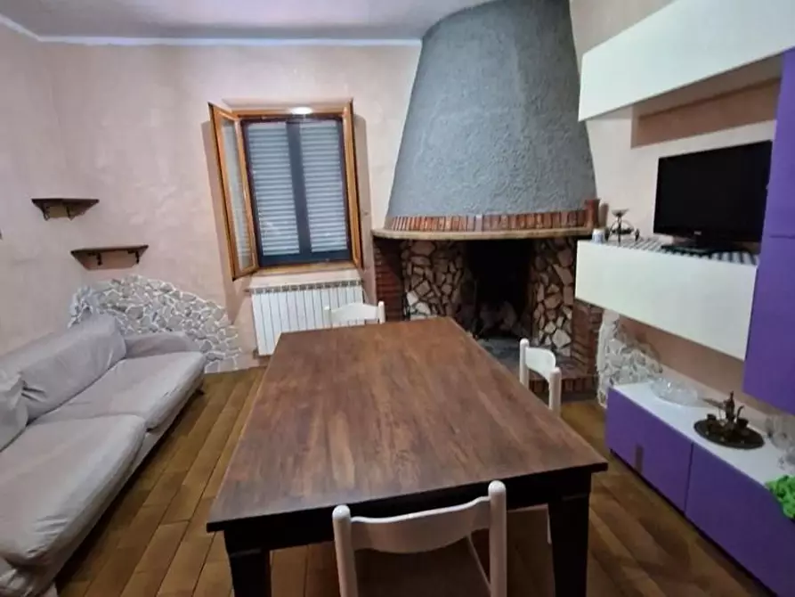 Immagine 4 di Appartamento in vendita  a Asciano