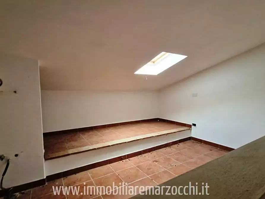 Immagine 9 di Appartamento in vendita  a Asciano