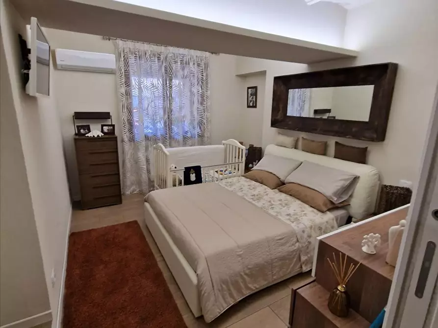 Immagine 8 di Appartamento in vendita  a Siena