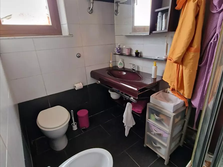 Immagine 11 di Appartamento in vendita  a Siena