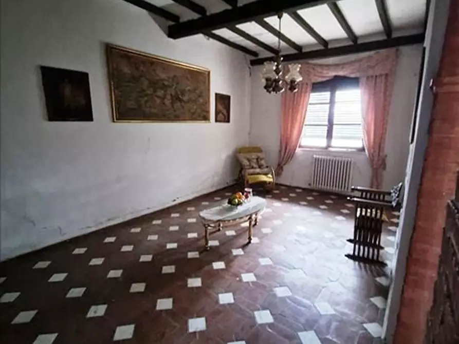 Immagine 4 di Villa in vendita  a Buonconvento