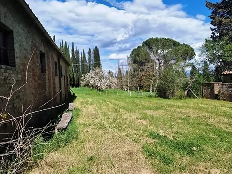 Immagine 21 di Villa in vendita  a Buonconvento