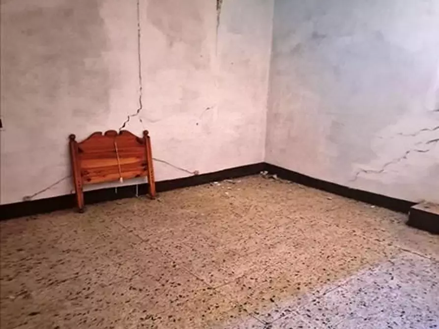 Immagine 17 di Villa in vendita  a Buonconvento