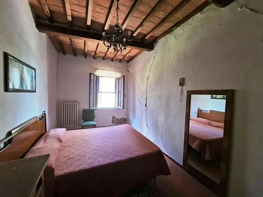 Immagine 6 di Villa in vendita  a Buonconvento