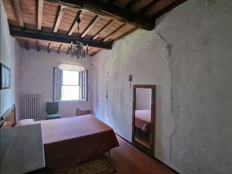 Immagine 8 di Villa in vendita  a Buonconvento
