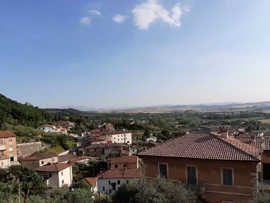 Immagine 16 di Appartamento in vendita  a Rapolano Terme