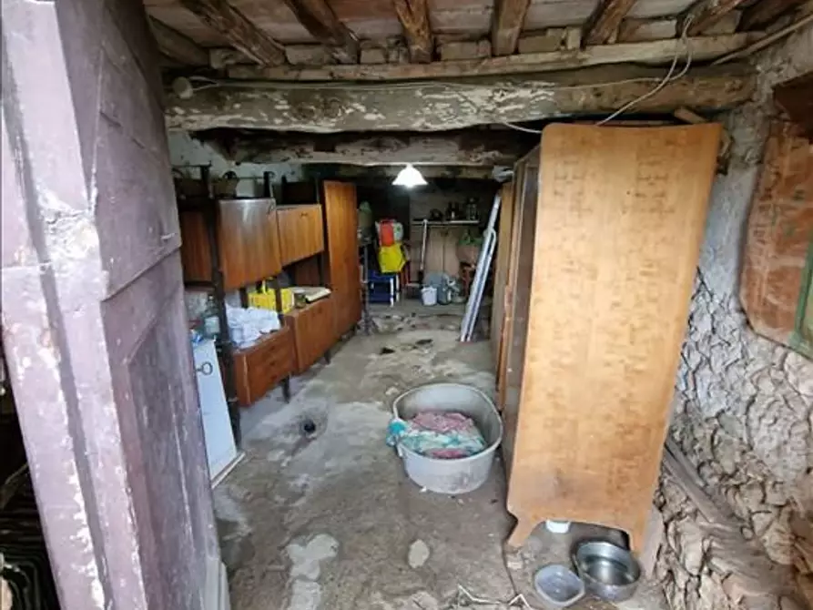 Immagine 17 di Appartamento in vendita  a Sovicille