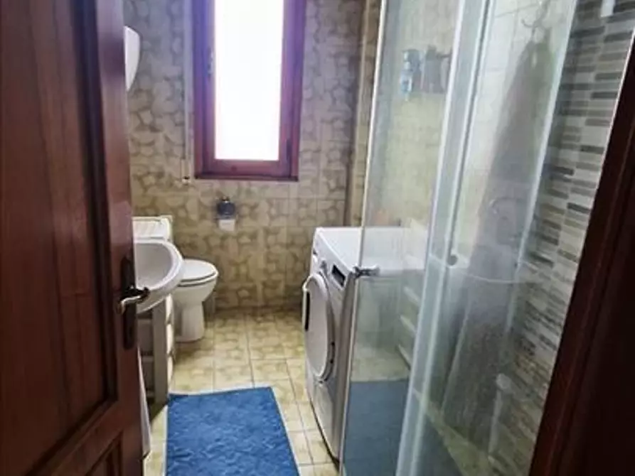 Immagine 8 di Appartamento in vendita  a Siena