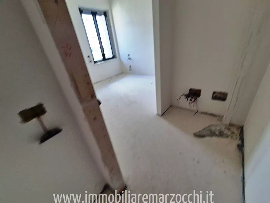 Immagine 14 di Appartamento in vendita  a Siena