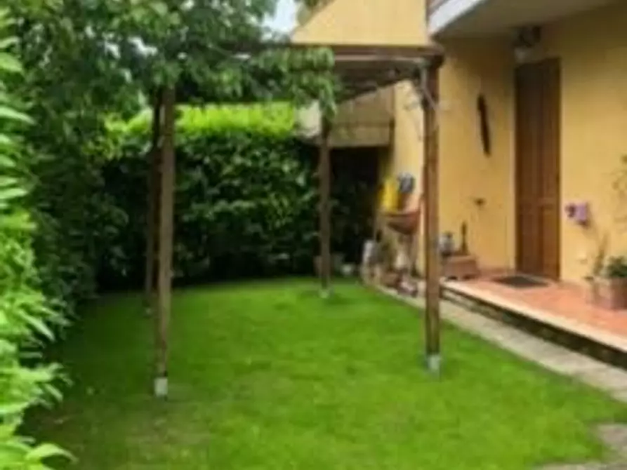 Immagine 23 di Villa in vendita  a Sinalunga