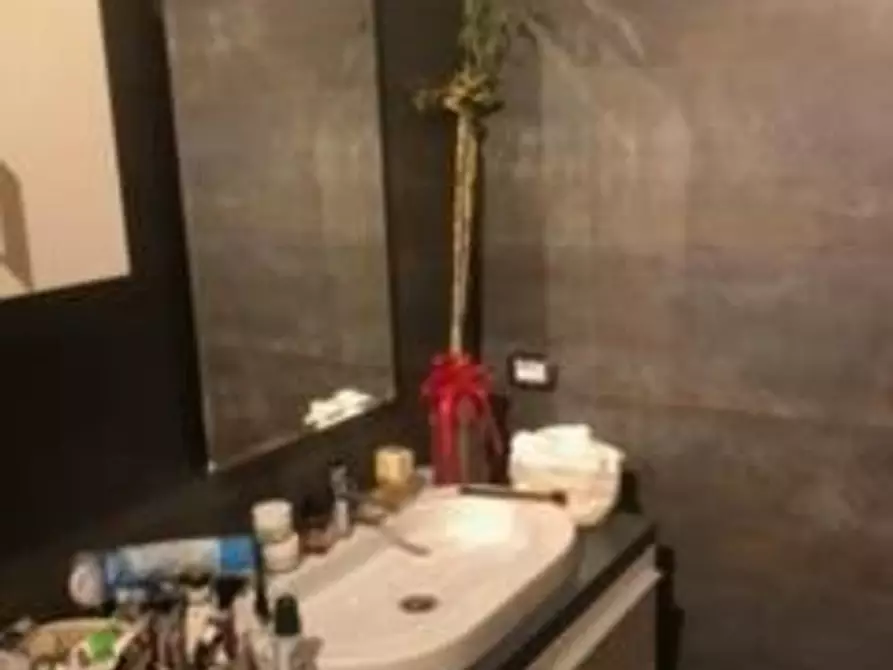 Immagine 9 di Villa in vendita  a Sinalunga