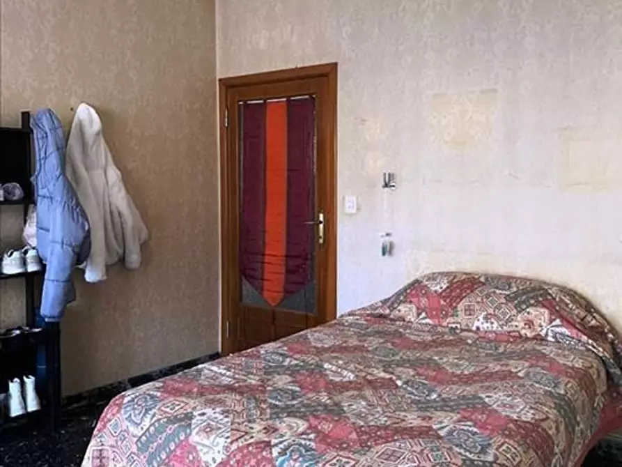 Immagine 6 di Appartamento in vendita  a Siena