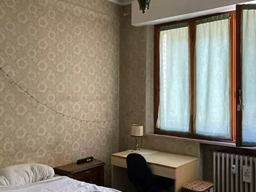 Immagine 3 di Appartamento in vendita  a Siena