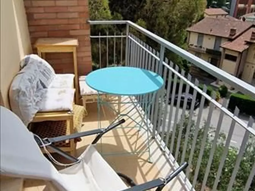 Immagine 4 di Appartamento in vendita  a Siena