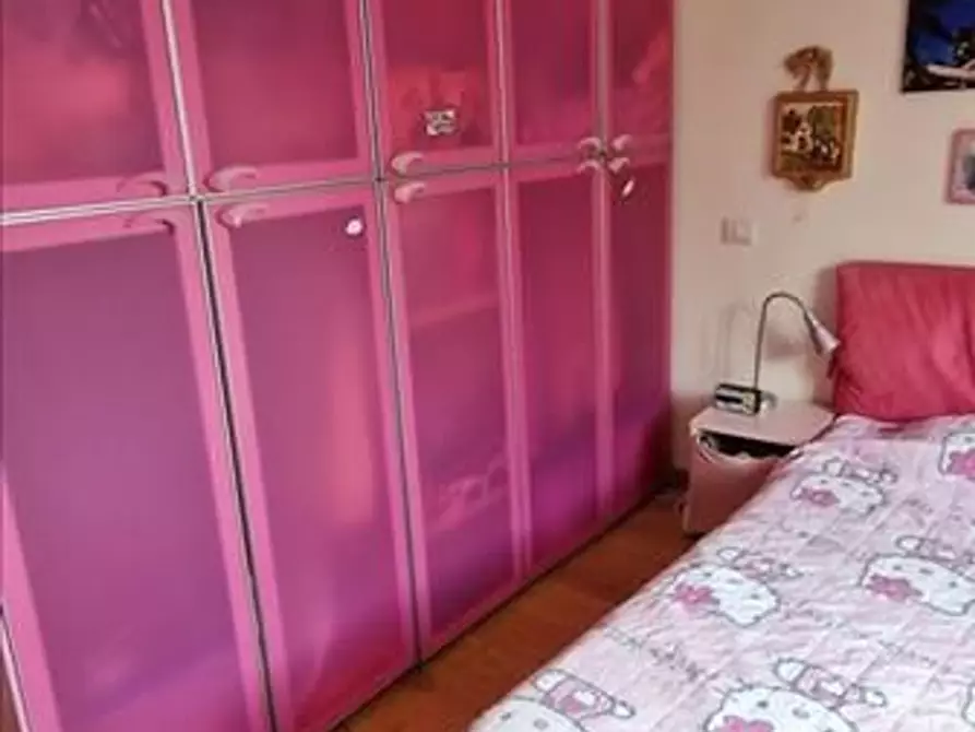 Immagine 12 di Appartamento in vendita  a Siena