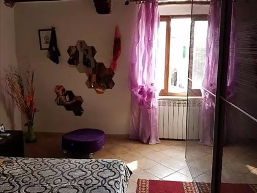 Immagine 10 di Appartamento in vendita  a Monticiano
