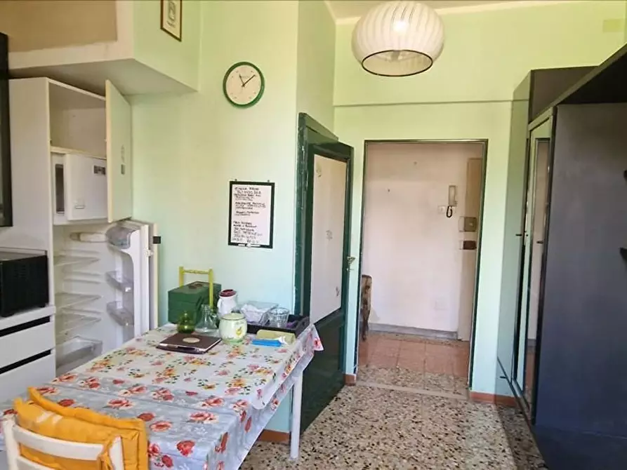 Immagine 3 di Appartamento in vendita  a Siena