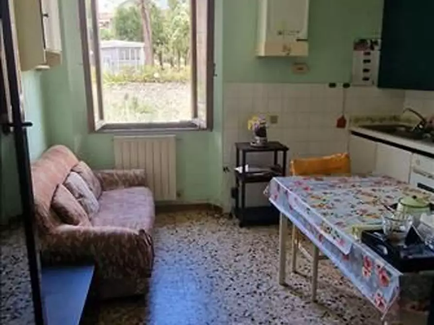 Immagine 6 di Appartamento in vendita  a Siena