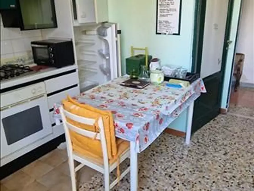 Immagine 1 di Appartamento in vendita  a Siena